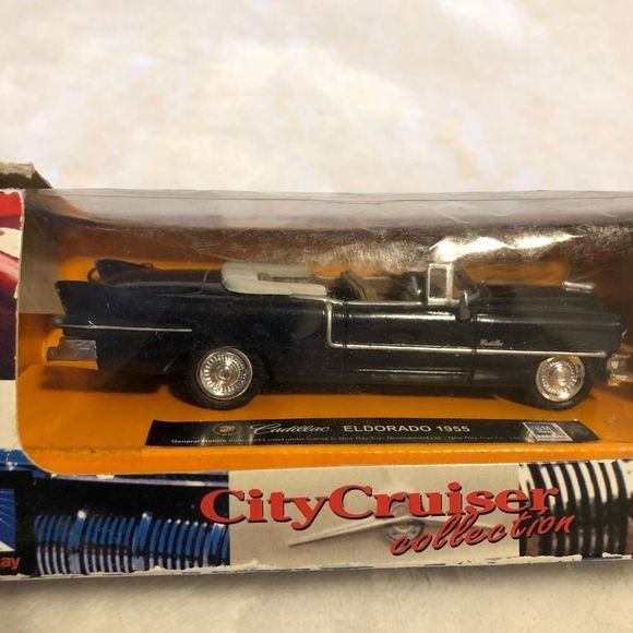 NewRay Toys Newray City Cruiser Collection 955 Cadillac Eldorado